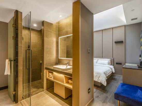 At Mlily Hotel Room Type - Wangtian Zero-Pressure Double Bed Room