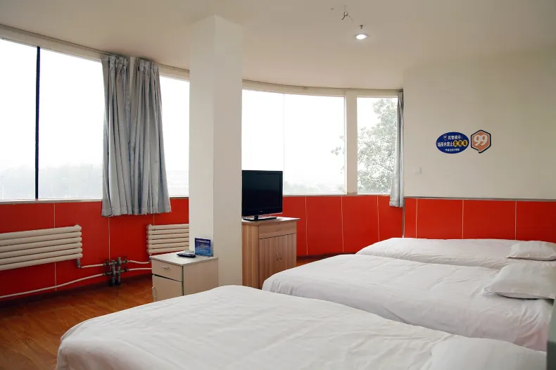 99 Inn (Beijing Pinggu Century Square)