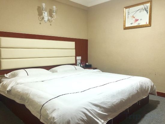 Xianghuatian Hotel Room Type - Business Queen Room