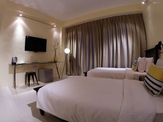 Luxx Boutique Boracay Room Type - Luxx Twin Room