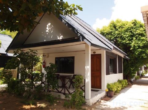 Paradise Resort PHI PHI Room Type - Standard Bungalow with Double Bed