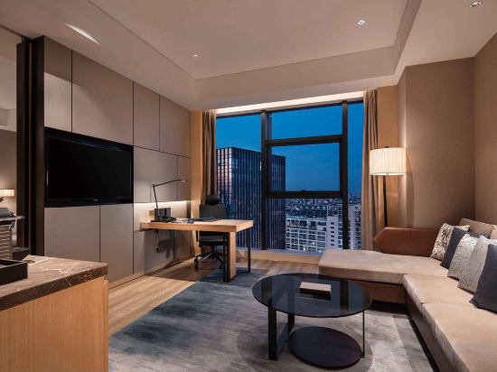Doubletree by Hilton Yangzhou - Tap to explore photos