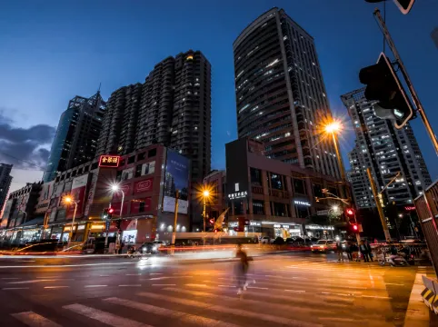 Yitel Collection (Shanghai train station)