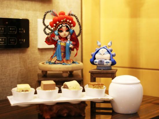 Yun-zen Lotus Hotel - Tap to explore photos