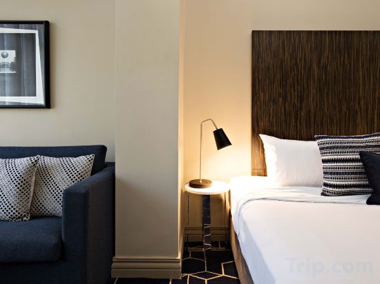 Hotel Diplomat Sydney Room Type - Diplomat Double With WIFI