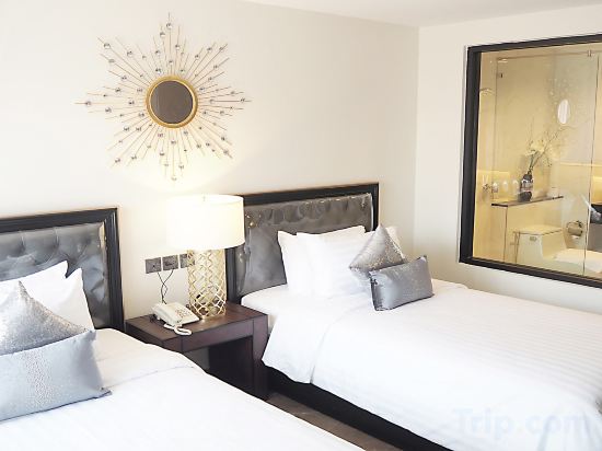 Sn Connx - SHA Plus Room Type - Deluxe Twin Room