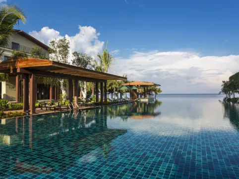 Dusit Princess Moonrise Beach Resort