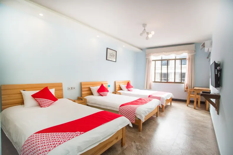 Zhangjiajie Potato Inn Baofeng Branch