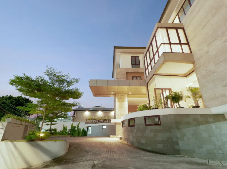Plaza 54 Residence