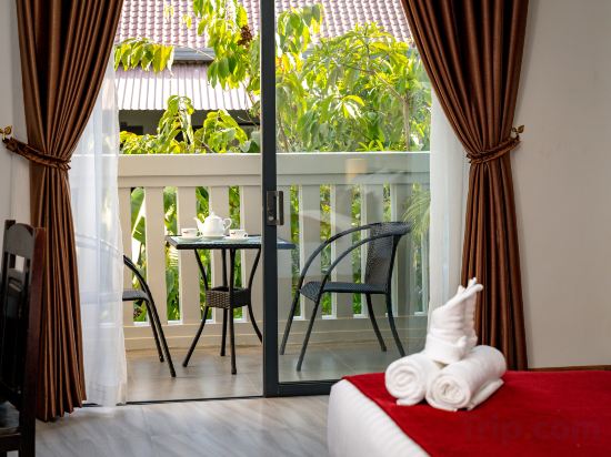 Reveal Angkor Hotel - Tap to explore photos