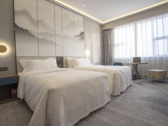 Xingming Lake Jinyan Hotel Room Type - Business Sunshine Room
