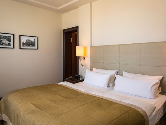 Hotel Bristol Berlin Room Type - Berlin Suite