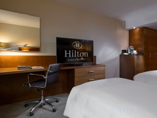 Hilton Zurich Airport Hotel Room Type - Executive Twin Room - Lounge Access