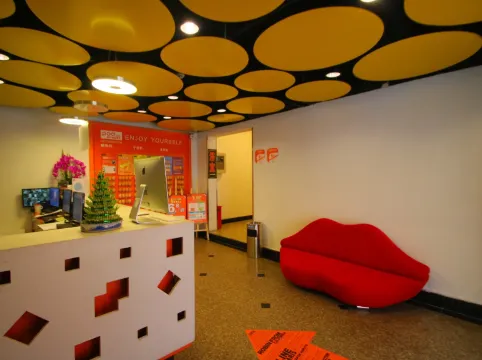 布丁酒店（上海北外灘東寶興路地鐵站店）