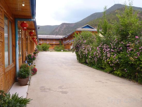 Others 5, Lugu Lake Hualou Hotel, Liangshan Yi