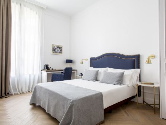 Hotel Midmost by Majestic Hotel Group Room Type - Superior Room