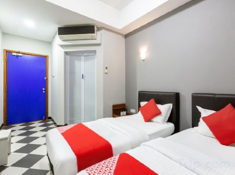 BudgetOne Hotel Room Type - Standard Twin Room