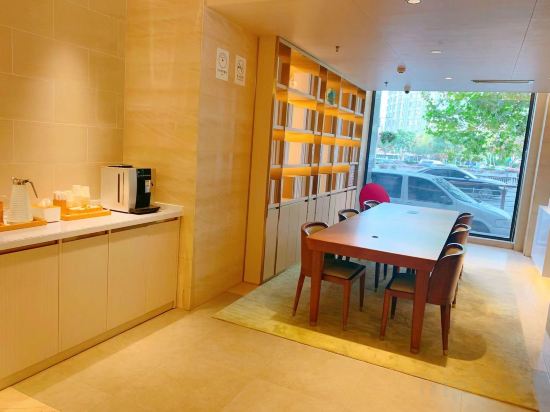 Others 5, HanTing Hotel (Dalian Qingniwa Bridge Subway Station), Dalian