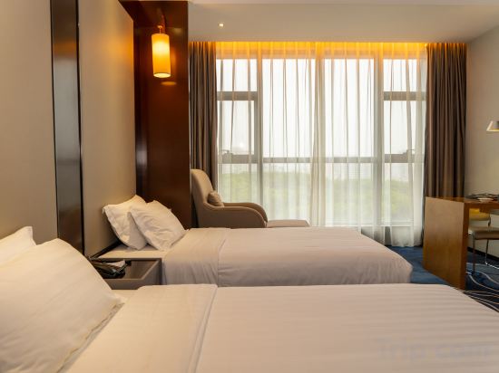 Easco Hotel Room Type - Superior Twin Room
