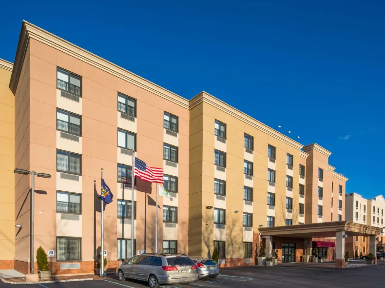 Fairfield Inn & Suites New York Staten Island