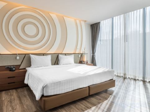 Olive Bangkok Hotel Room Type - Deluxe King Room