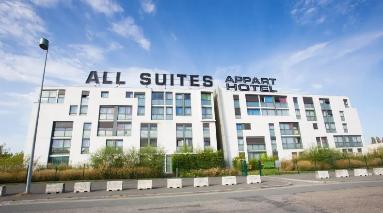 波爾多會展公園站全套房飯店