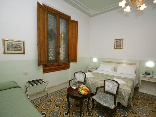 Hotel Desirée Room Type - Double or Twin Room