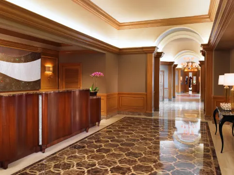 Houston Grand Hotel - River Oaks