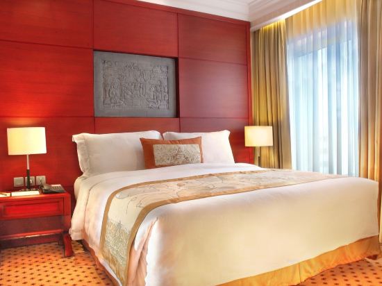 Hotel Borobudur Jakarta Room Type - Junior Suite