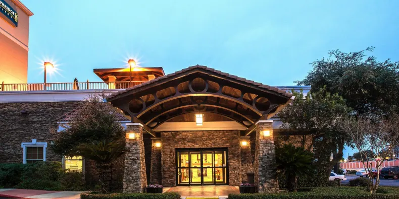 Staybridge Suites San Antonio-Airport