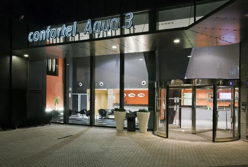 魯尼昂水上3號飯店