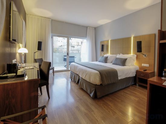 Evenia Rossello Room Type - Triple Room