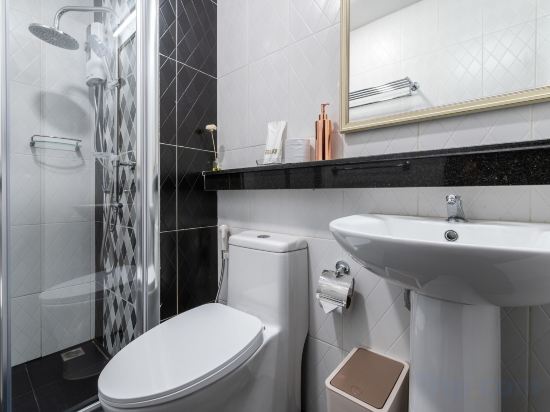Cozytel Chiangmai Room Type - Superior Twin Room