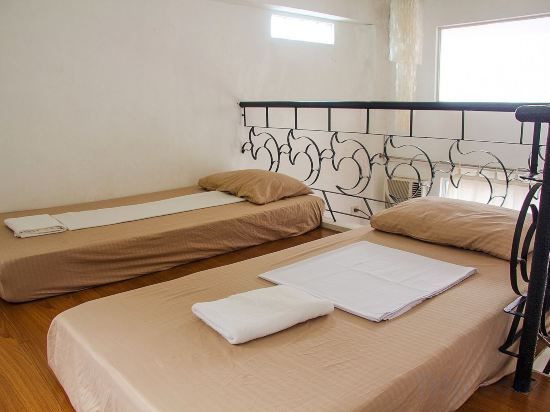 Boracay Ocean Bay Hotel Room Type - Loft Family room