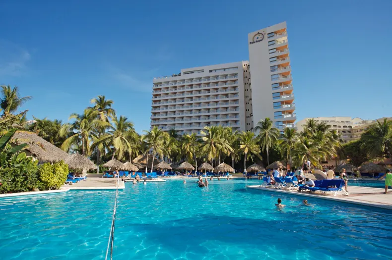 Park Royal Beach Ixtapa - All Inclusive