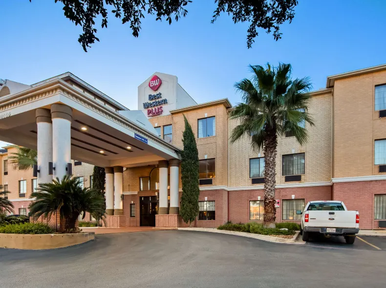 Best Western Plus Hill Country Suites