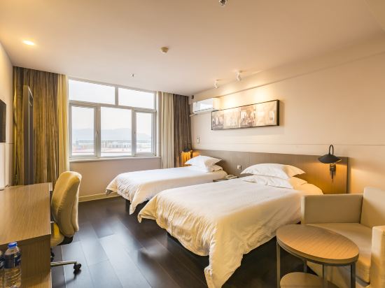 Jincheng Hotel (Beijing Minyun Development Zone) - Tap to explore photos