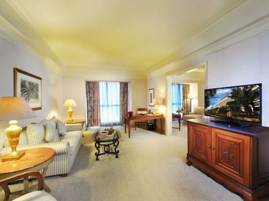 Hotel Borobudur Jakarta Room Type - Club Suite 