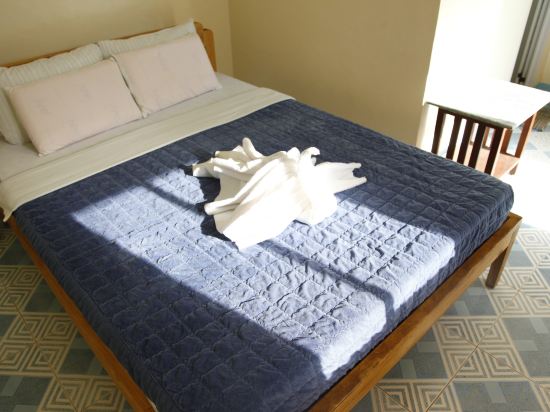 Alona KatChaJo Inn Room Type - Standard Room