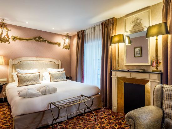 Hôtel Chateaubriand Champs Elysées Room Type - Superior Room