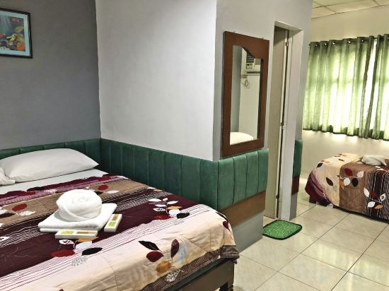 Tiptop Tower Suite Inn