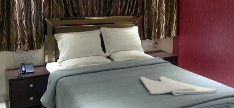 Hotel Kamran Residency-Near US Embassy