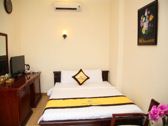 Minh Tam Hotel and Spa Room Type - Standard Double Room With No Window