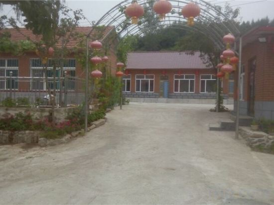 Others 3, Kuandian Shanye Farmyard, Dandong