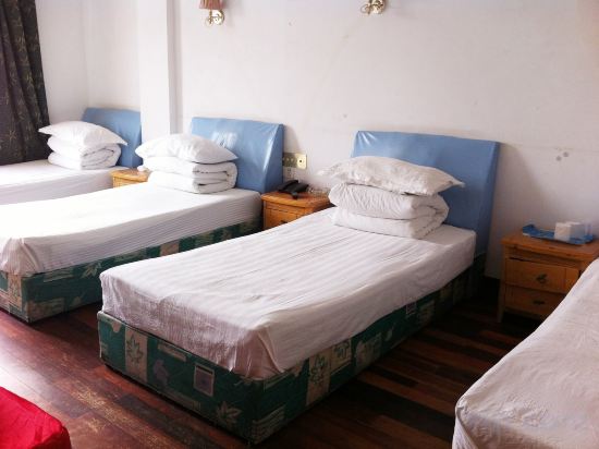 Others 2, Juxin Hostel, Shanghai