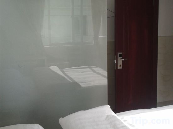 Others 4, Xinhu Hostel, Shanghai