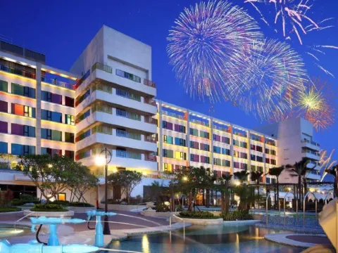 福容大飯店麗賽樂園