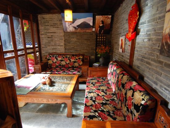 Others 2, Sunshine Inn, Lijiang