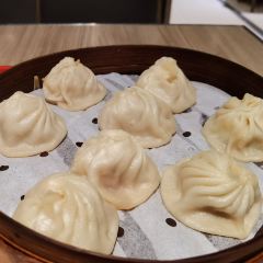 ZHIWEIGUAN User Photo