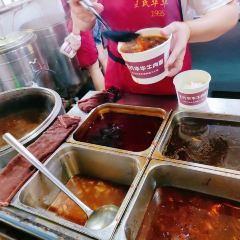 王氏华华牛肉面(雪松路店) User Photo